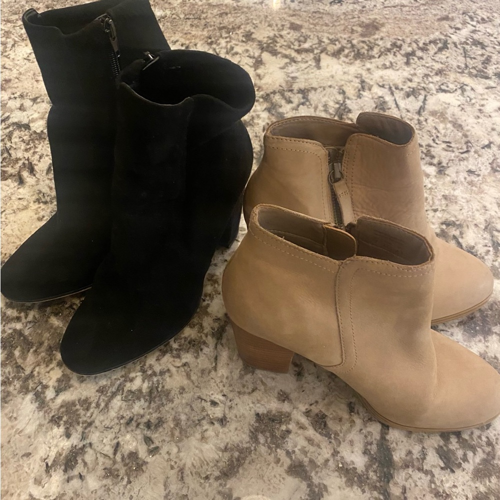 2 pair of Stylish Women's Aldo Ankle Boots. Black and Tan. Size 7